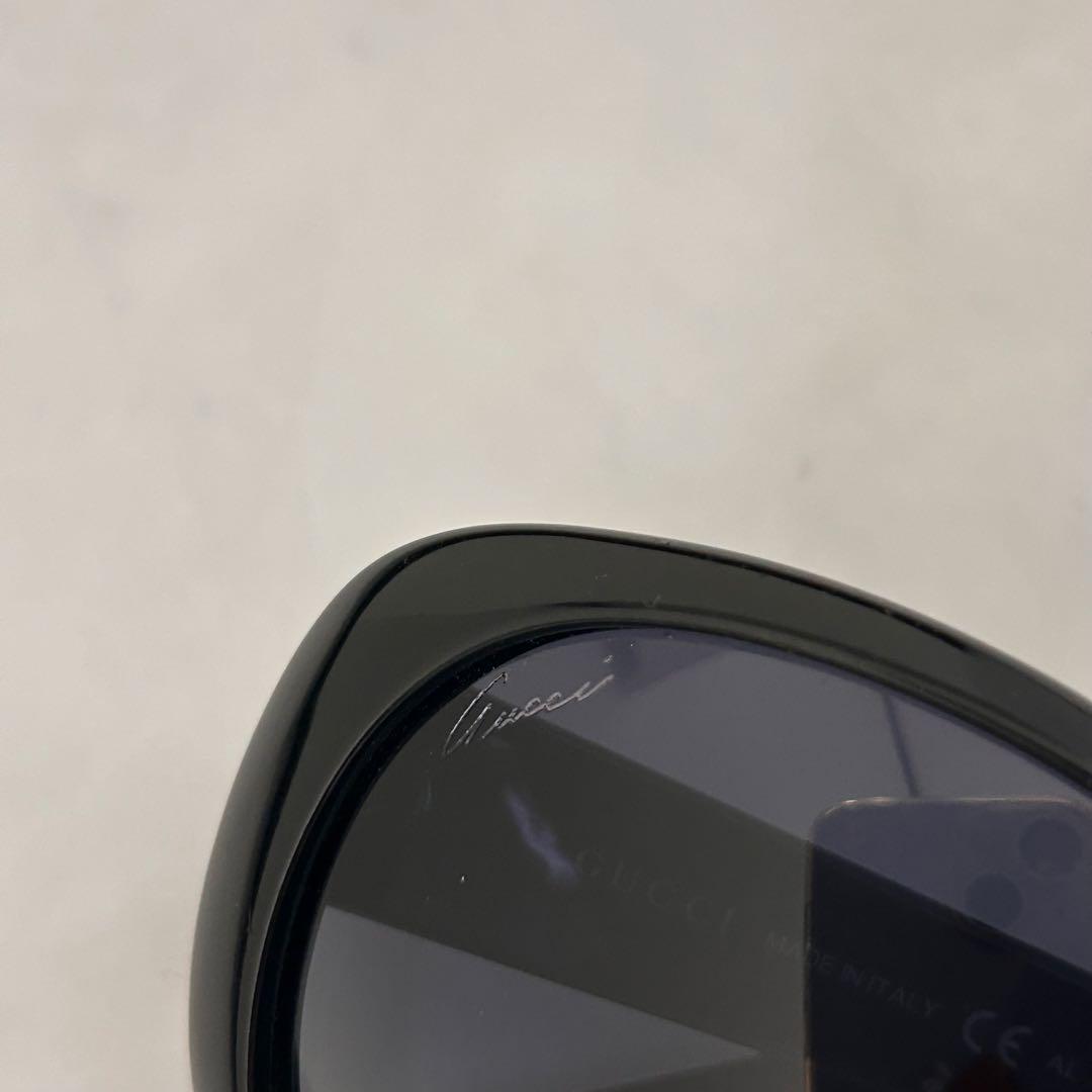 Gucci ブラック ラウンド型 サングラス