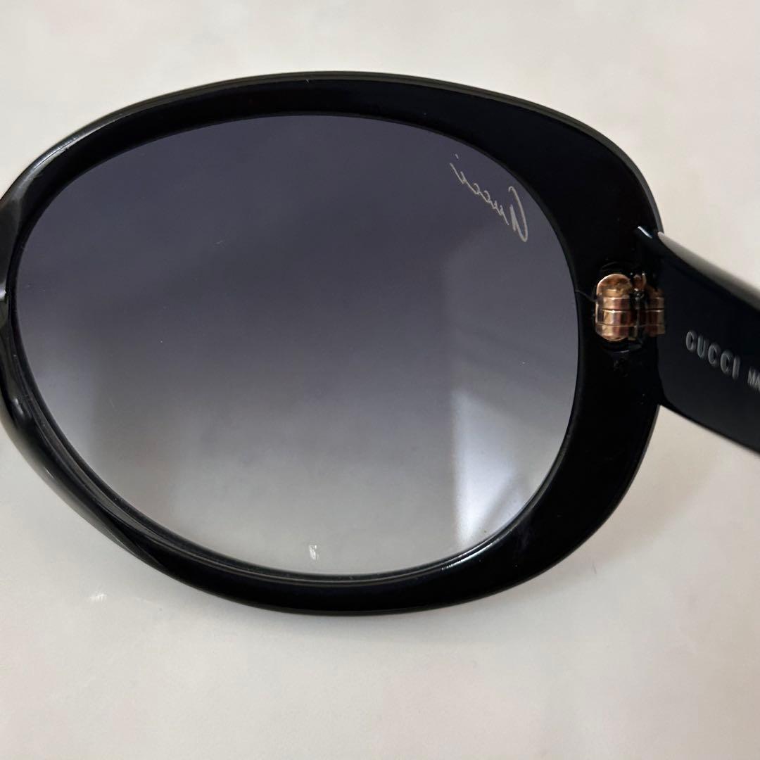Gucci ブラック ラウンド型 サングラス