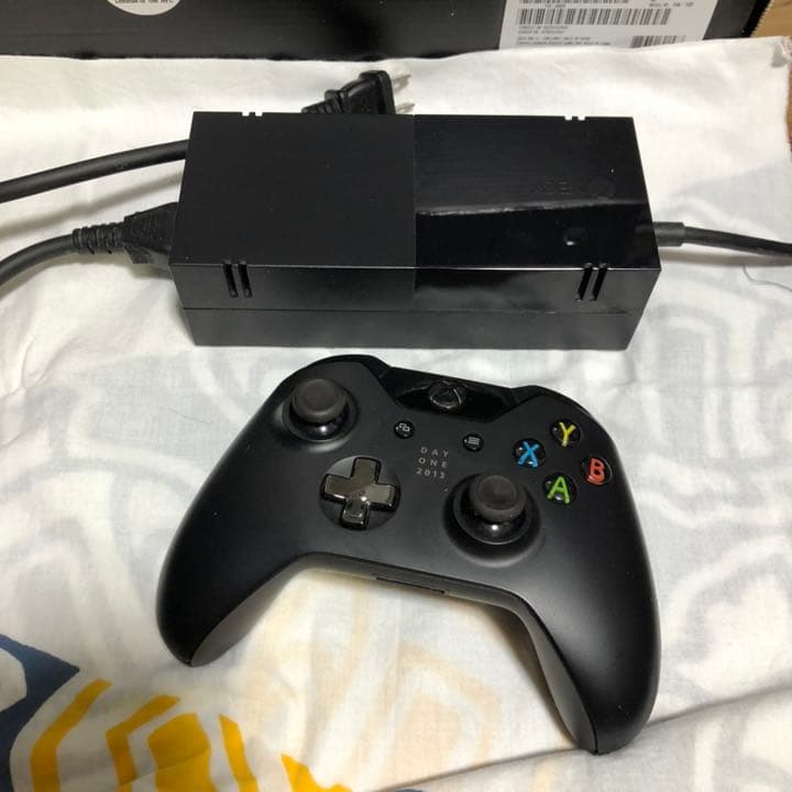 xbox one本体とモンスターハンターソフト