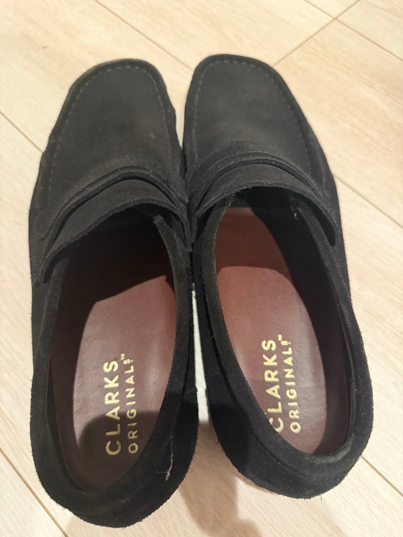 0*i様 Clarks ワラビーローファー　ブラックスエード27.5cm UK9