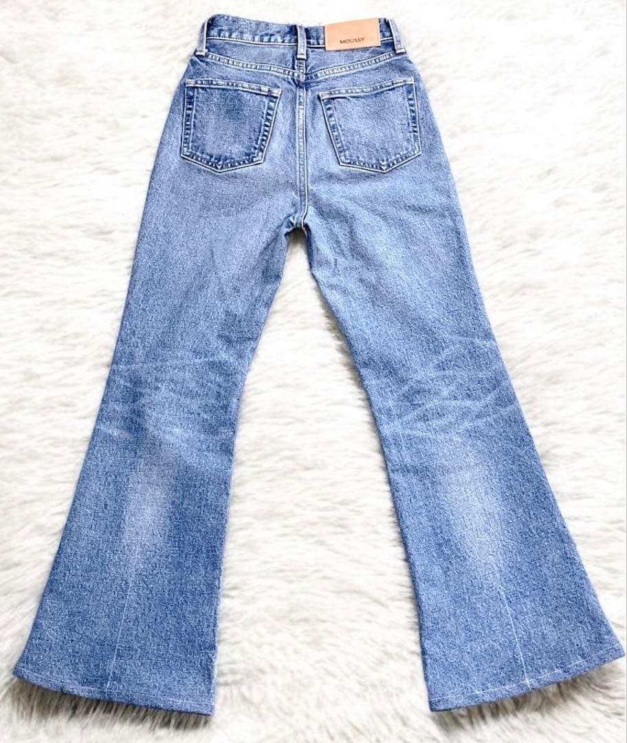 moussy mvs flare 23インチ　ハイウエストフレアジ ーンズ