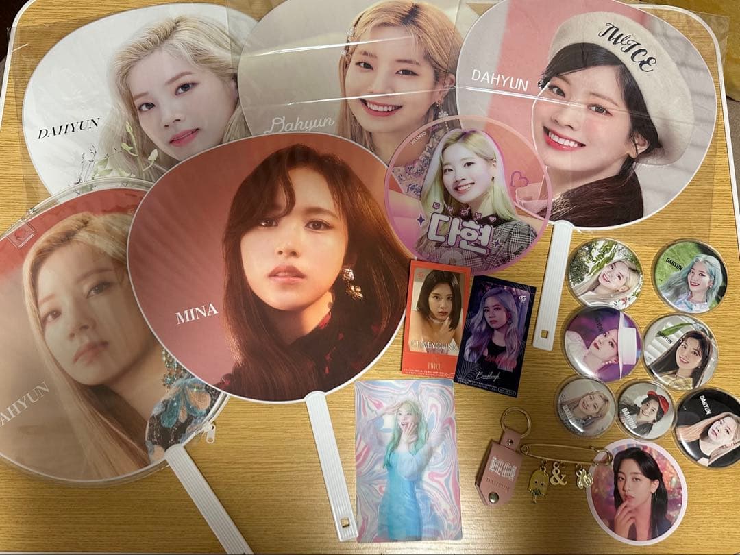 TWICE ダヒョン グッズ
