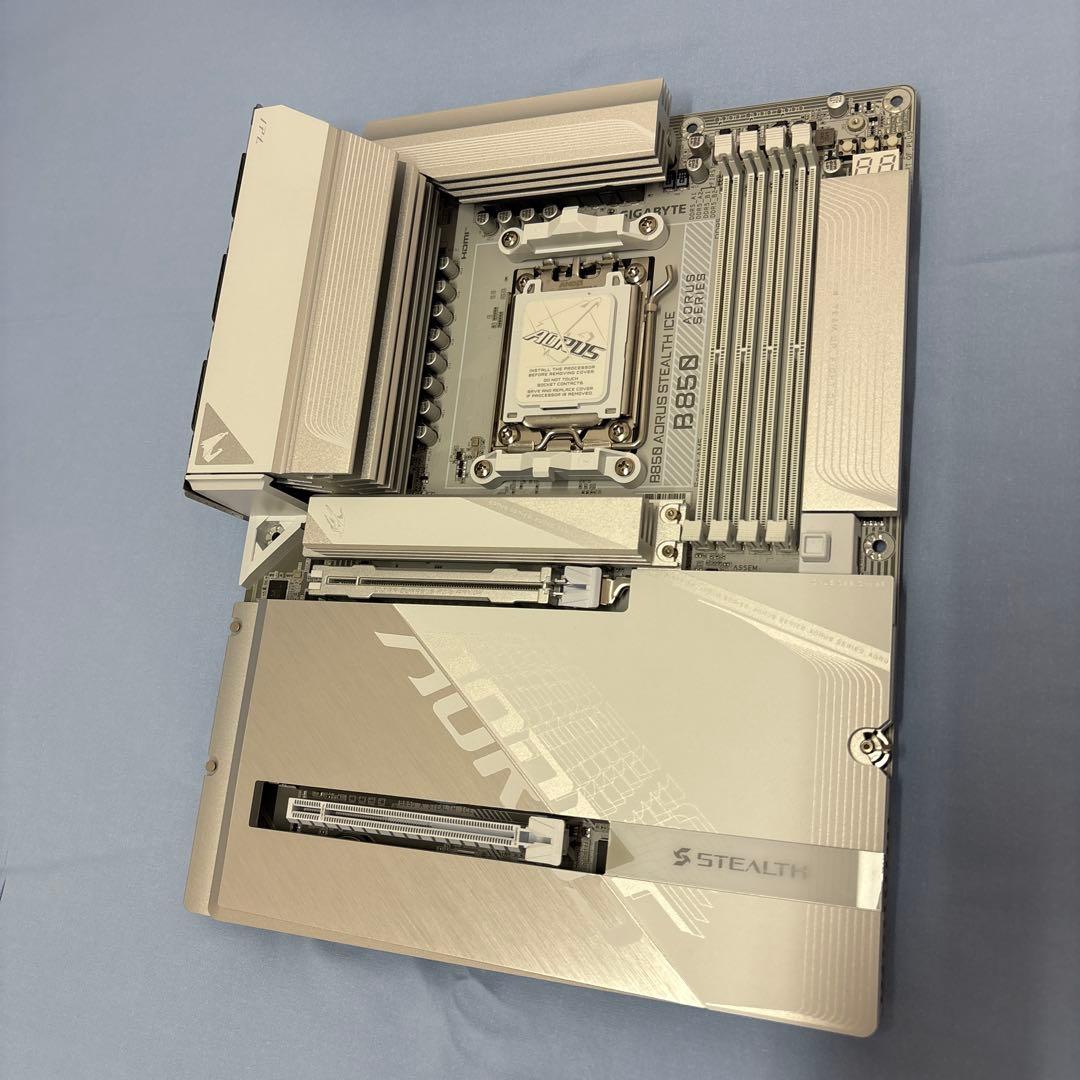 【美品】B850 AORUS STEALTH ICE (AM5 バックコネクタ）