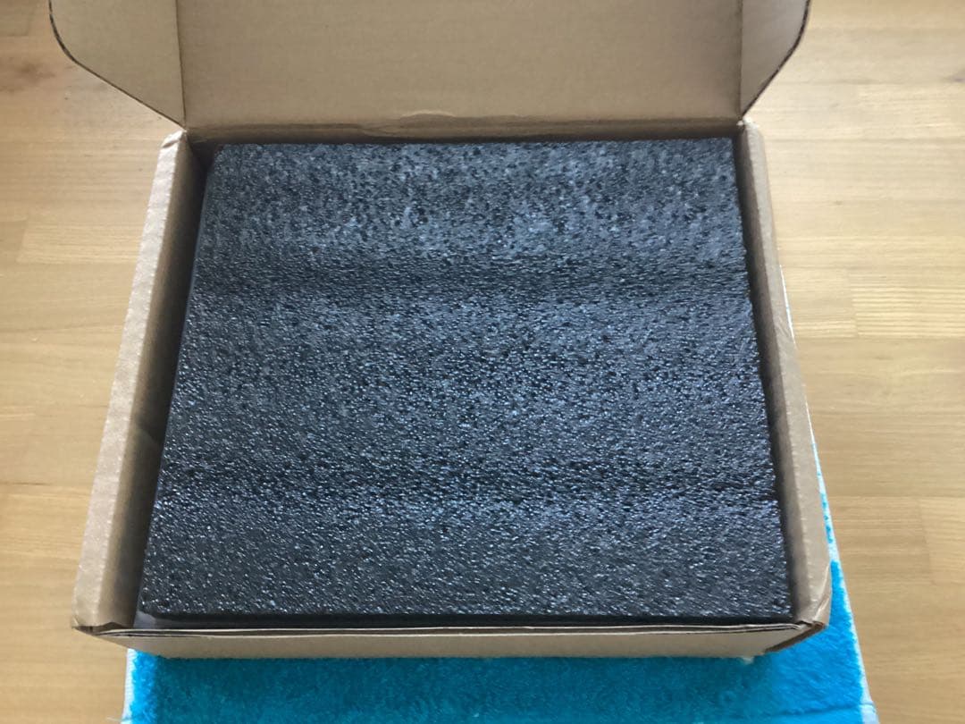 AYN Thor Baseモデル 8+128GB Black 新品未開封品