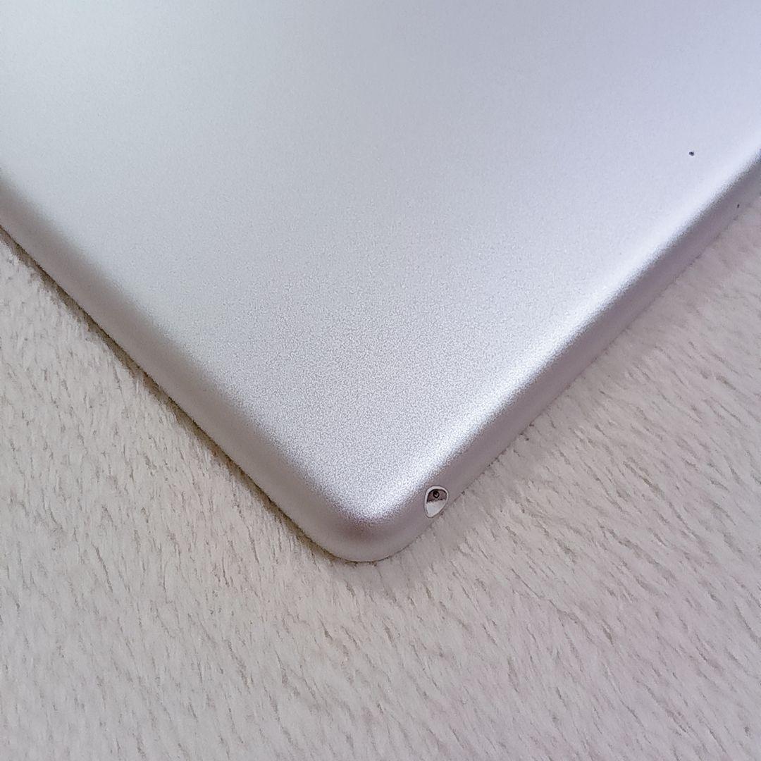 iPad 第6世代 32GB Wi-Fiモデル A1893