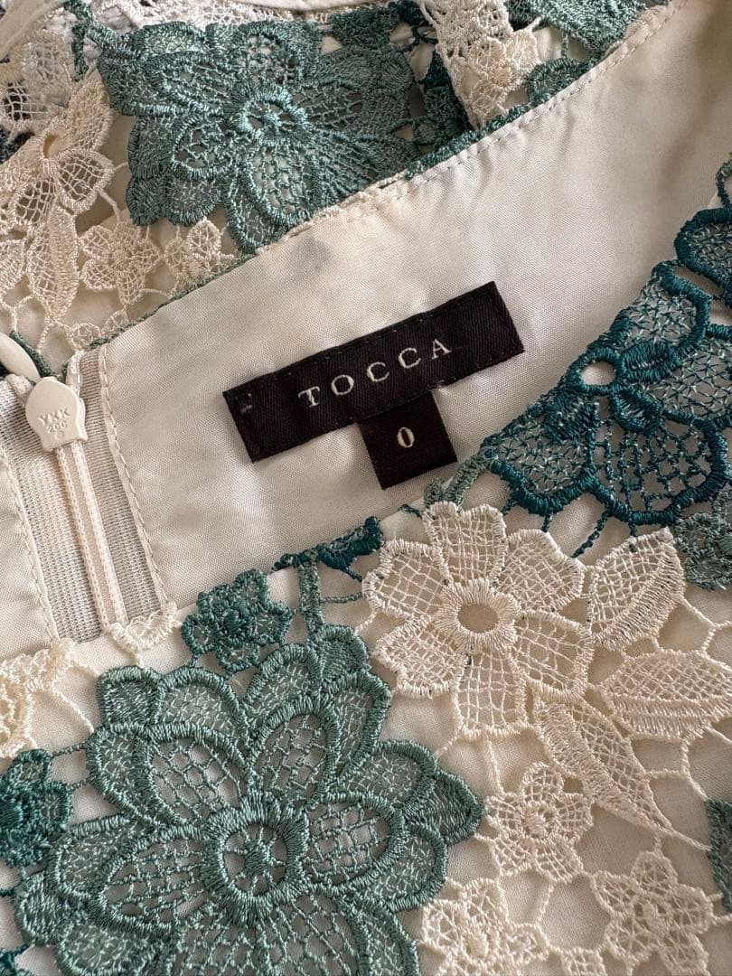 た*派様 TOCCA トッカ 花柄刺繍ワンピース ノースリーブ サイズ0