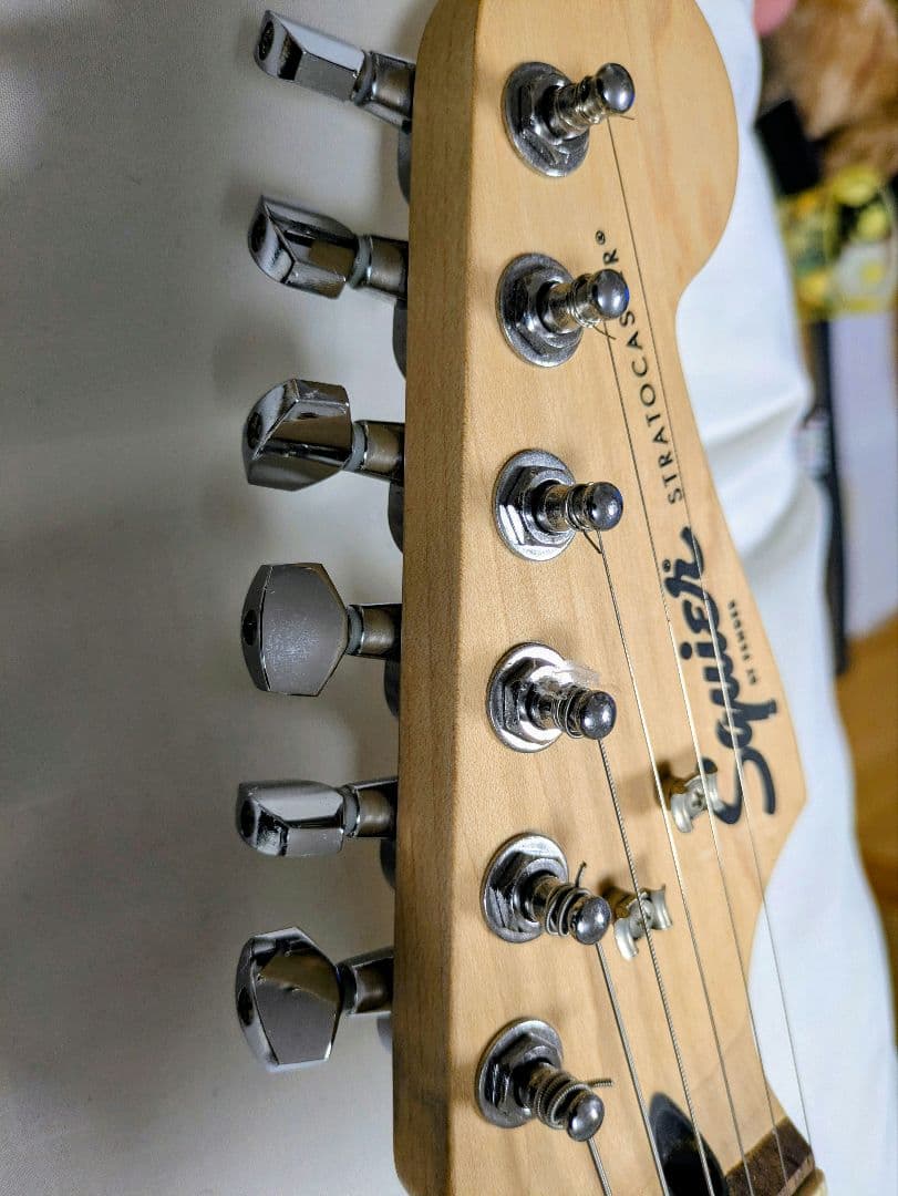 B*B様 Squier Stratocaster ケース付き、アクセサリー