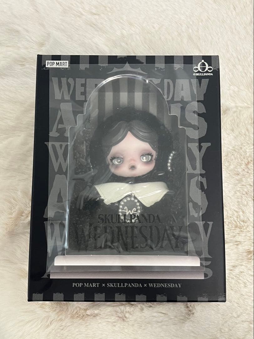 POPMART SKULLPANDA Wednesday NY限定スカルパンダ