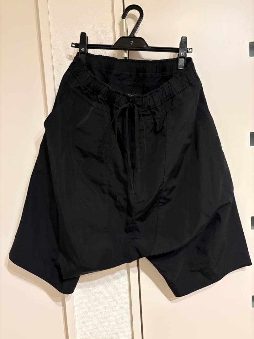 新品未使用品‼️ユリウス26ssコットンナイロングログランドロップクロッチパンツ