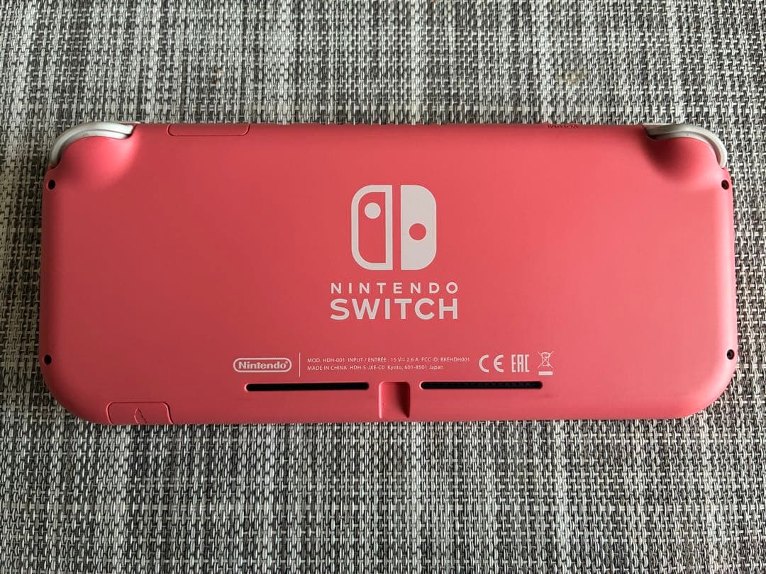 Nintendo Switch Lite コーラル　ピンク　美品