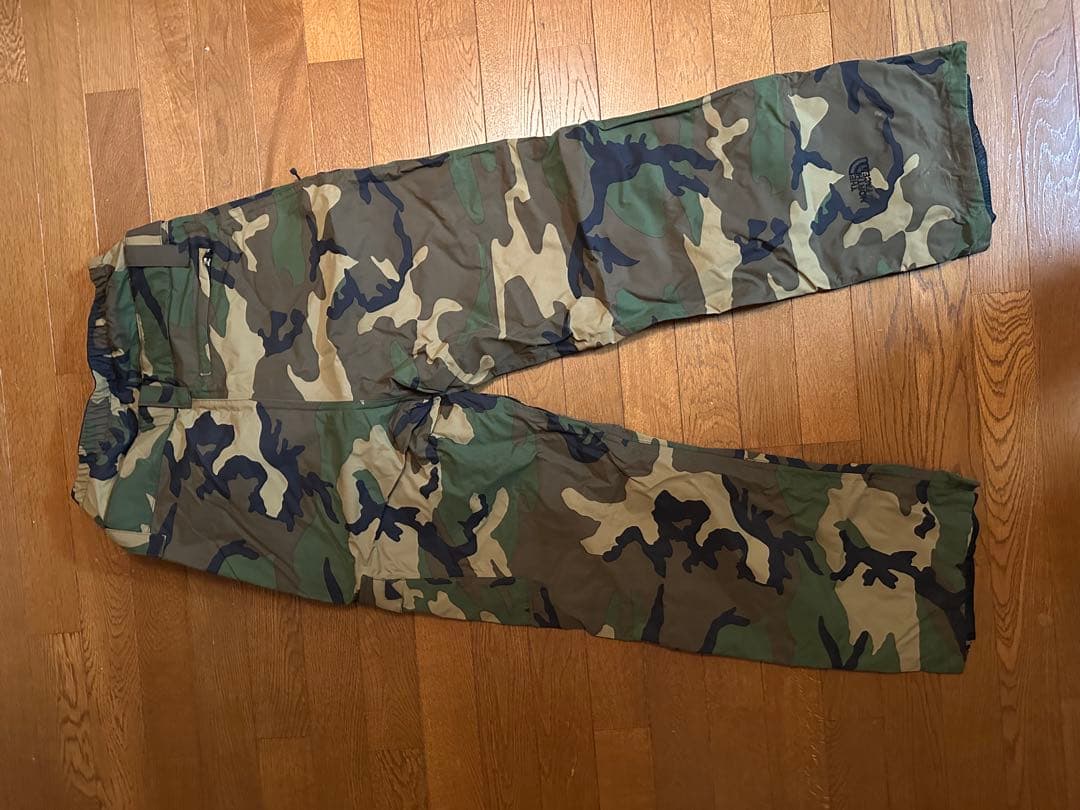 THE NORTH FACE 迷彩柄 XL スノーボードウェア
