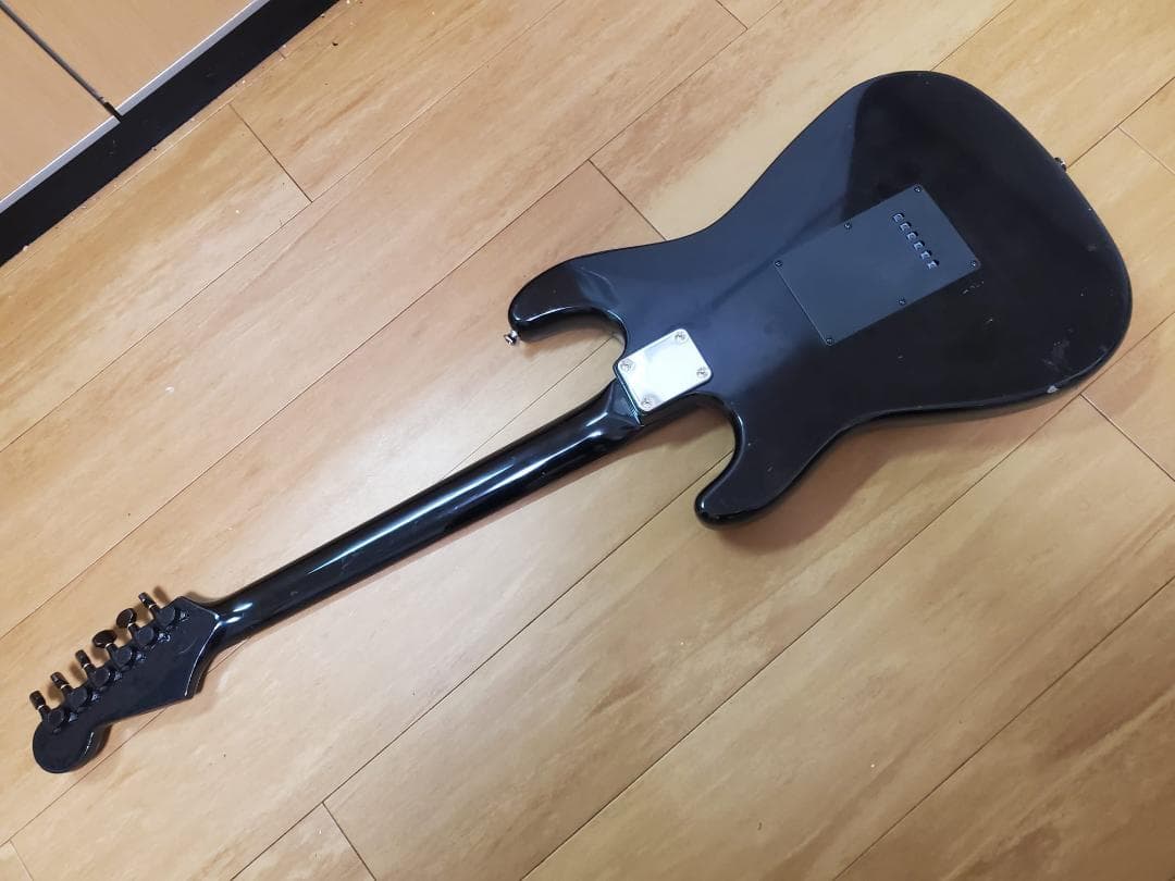 ギター VINTAGE FERNANDES GUITAR