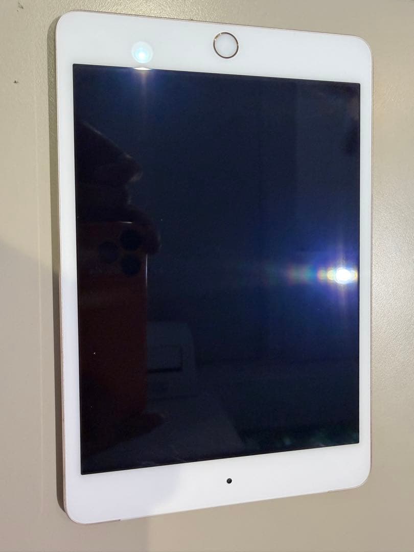 iPadミニ4 64GB Wi-Fi-Cellular simフリー　ゴールド