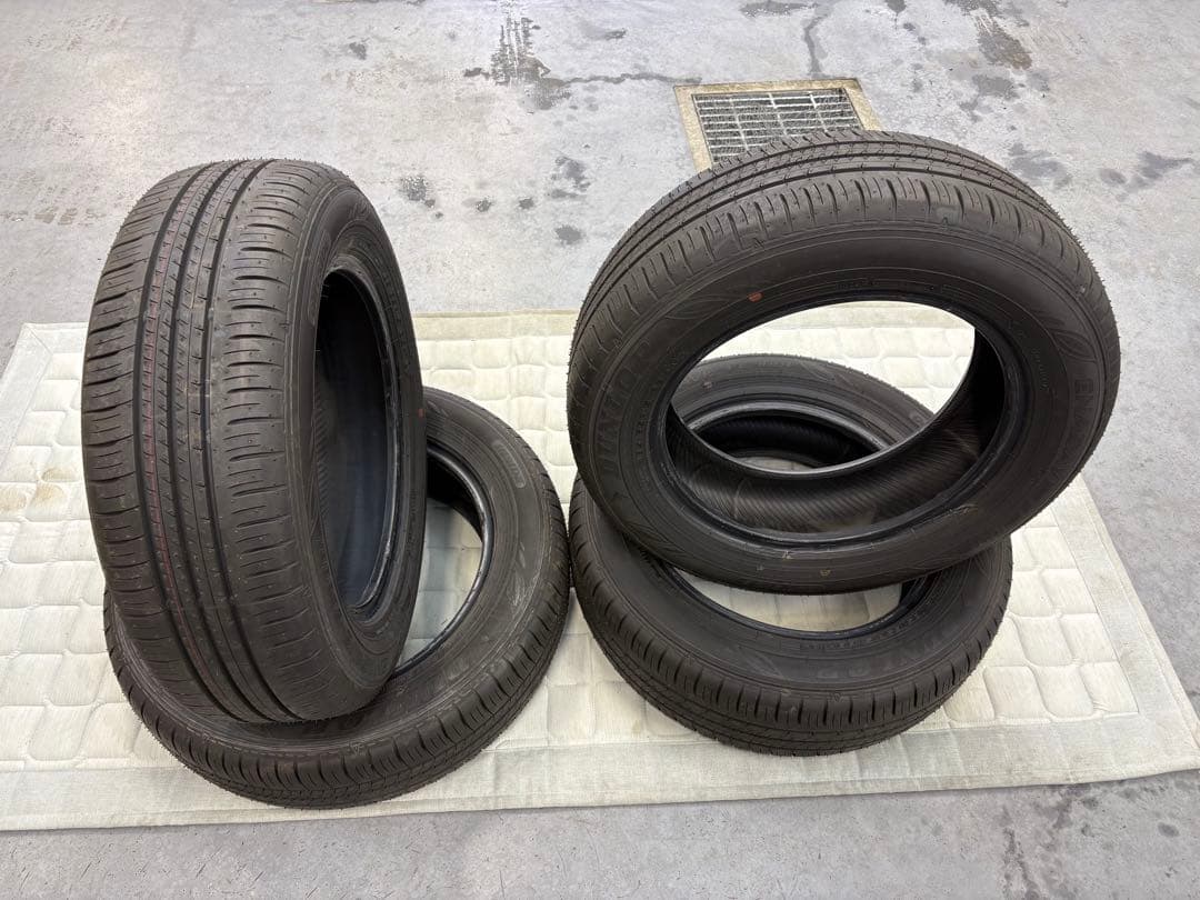 ダンロップ　エナセーブEC300+ 185/65R15 4本セット
