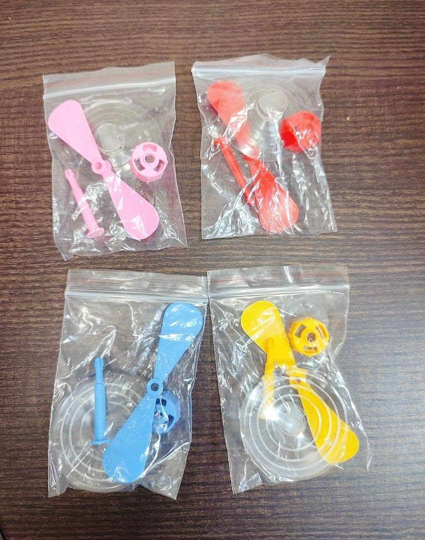 タケコプター23個　出かけ　ペット用品　バイク、自転車 ヘルメット　インスタ映え