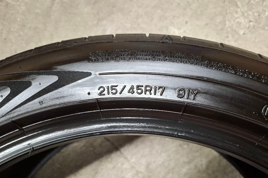 ダンロップ SPスポーツ060+ 2022年 215/45R17 タイヤ 4本