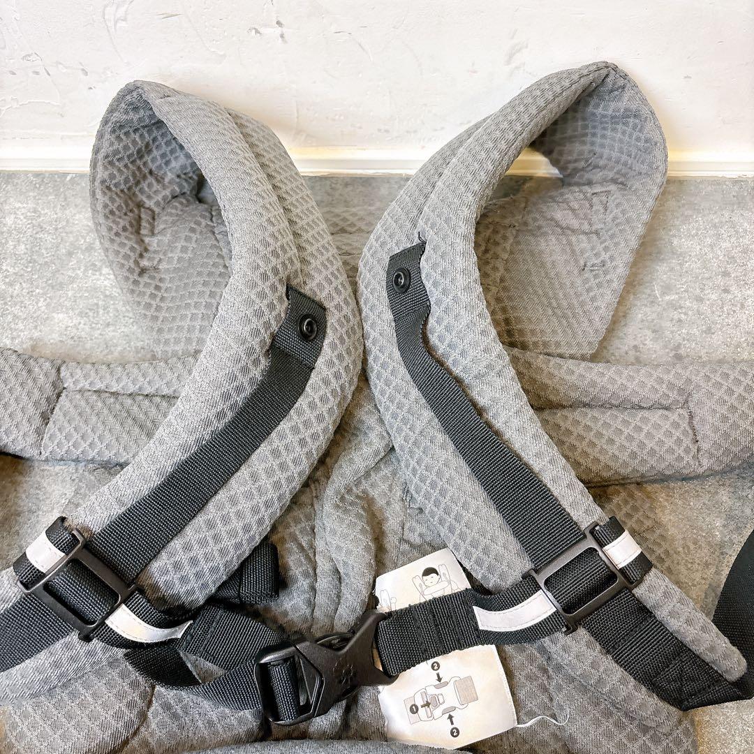 【美品】エルゴベビー オムニブリーズ 抱っこ紐 グレー メッシュ ポーチ付き