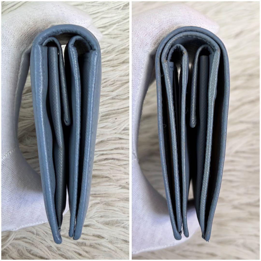 極美品/希少スカイブルー✨PRADA プラダ サフィアーノ 折り財布 三角ロゴ