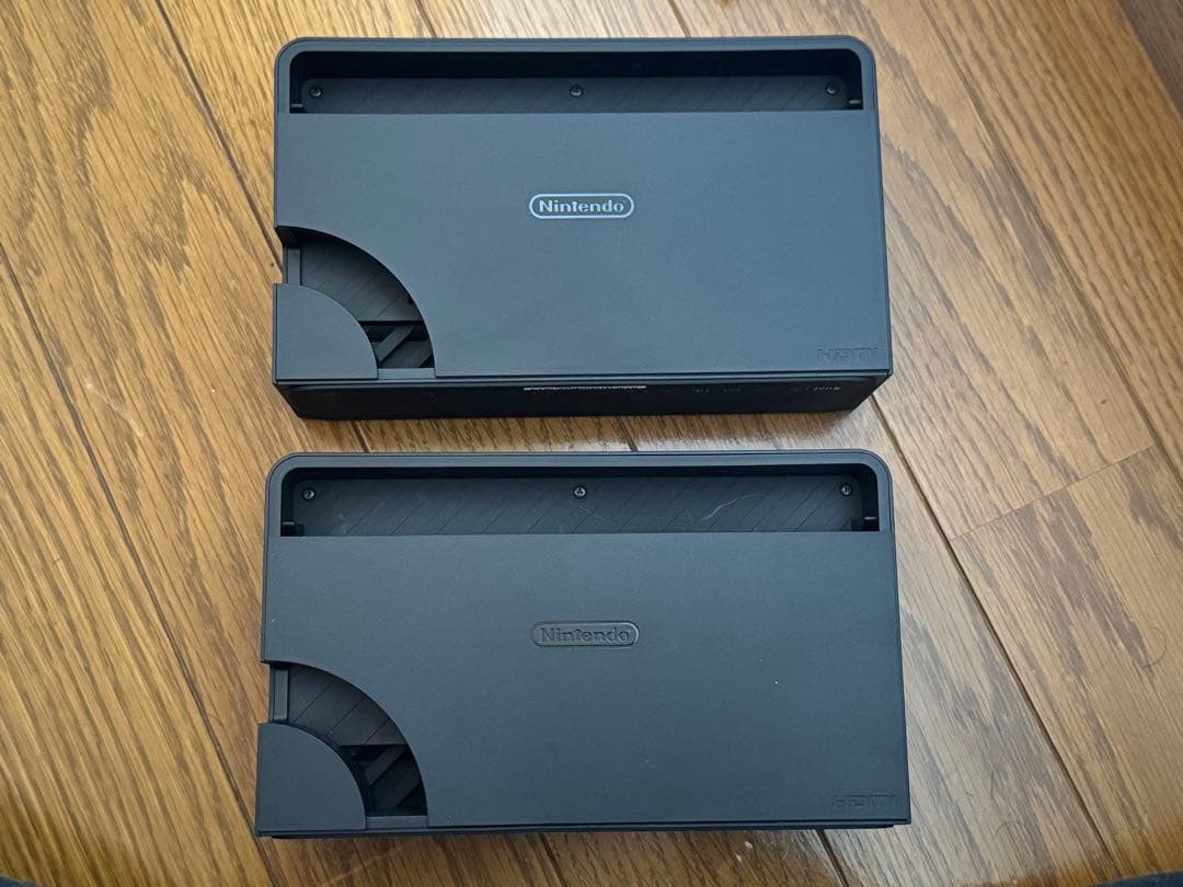 任天堂　Switch 有機EL 本体 ×2 周辺機器