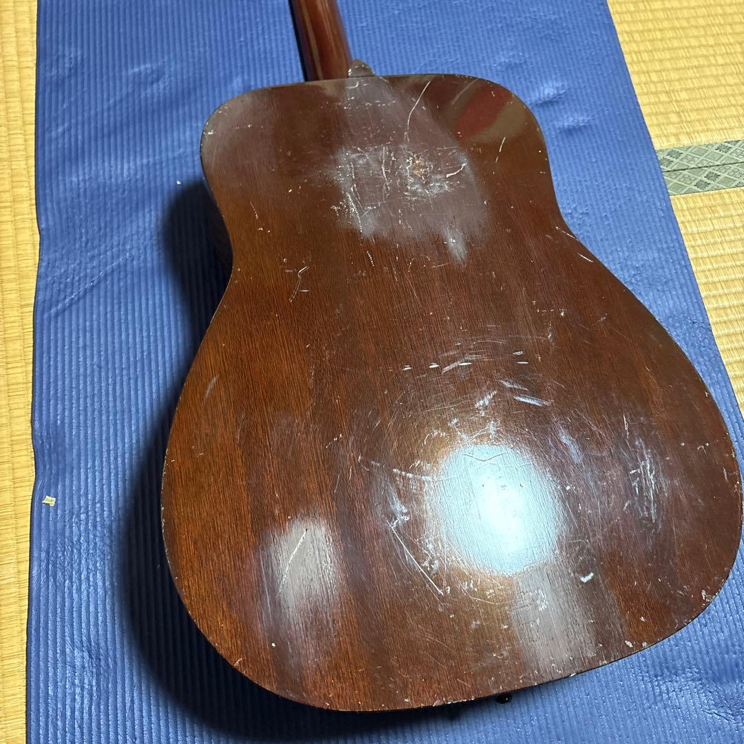 Yamaha FG-140 赤ラベル