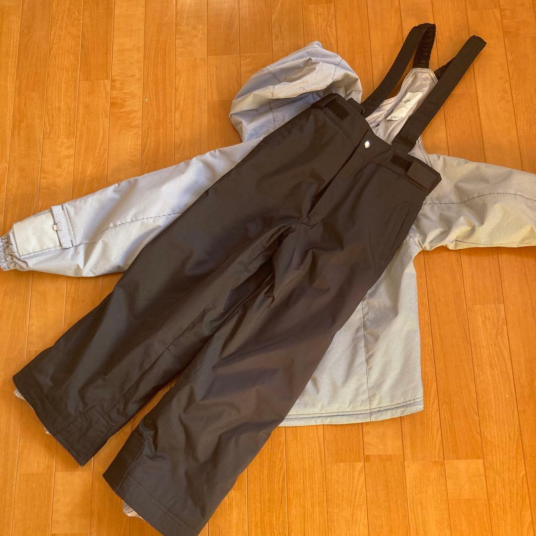 お値下げ！デサント DESCENTE スキーウェアー上下 140