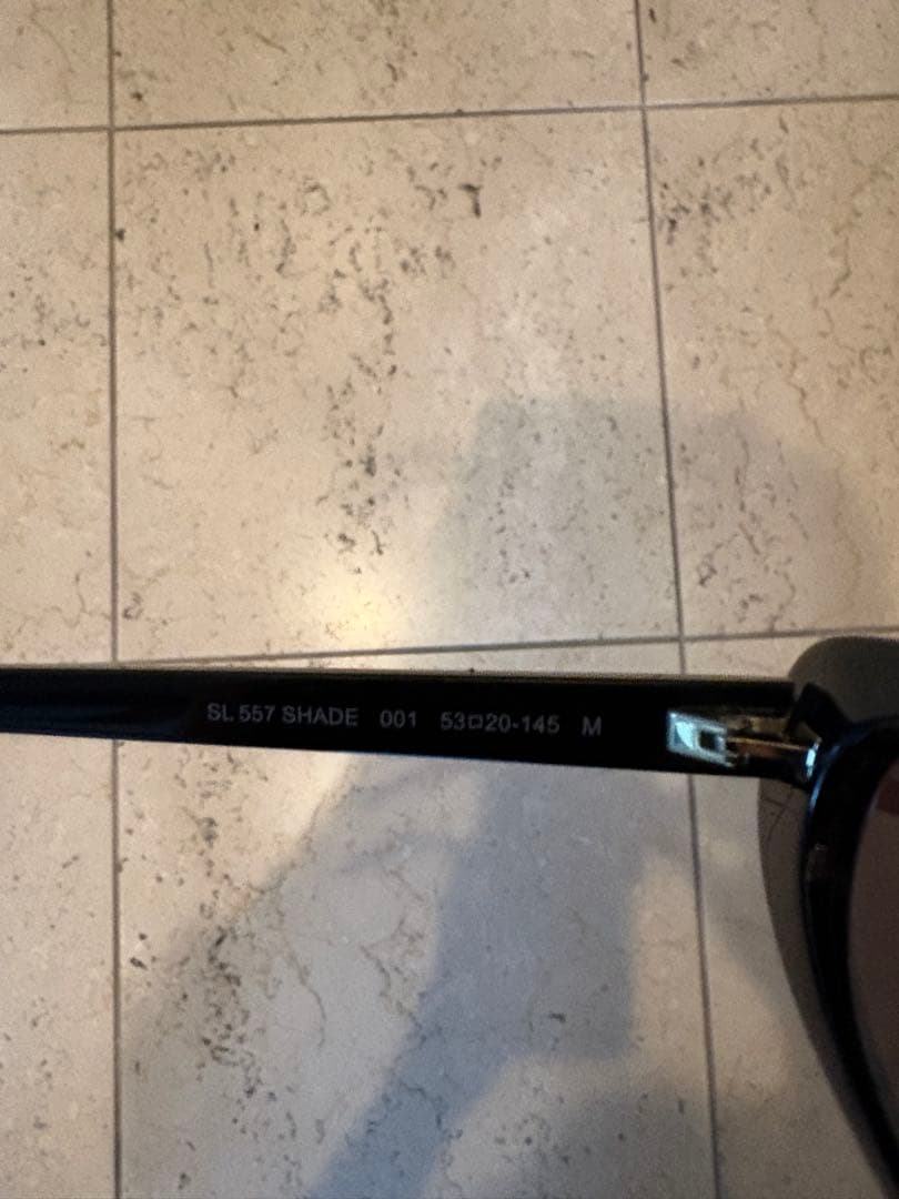 SAINT LAURENT ブラック キャットアイサングラス