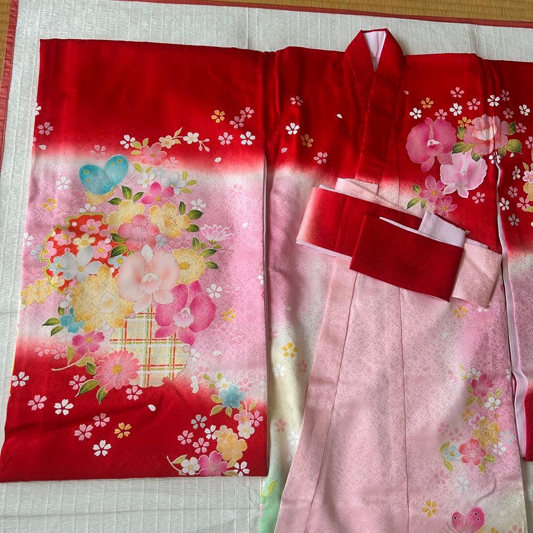 お宮参り お掛け着 産着 絹 赤 子供着物 花 女の子 祝い着 赤ちゃん 刺繍