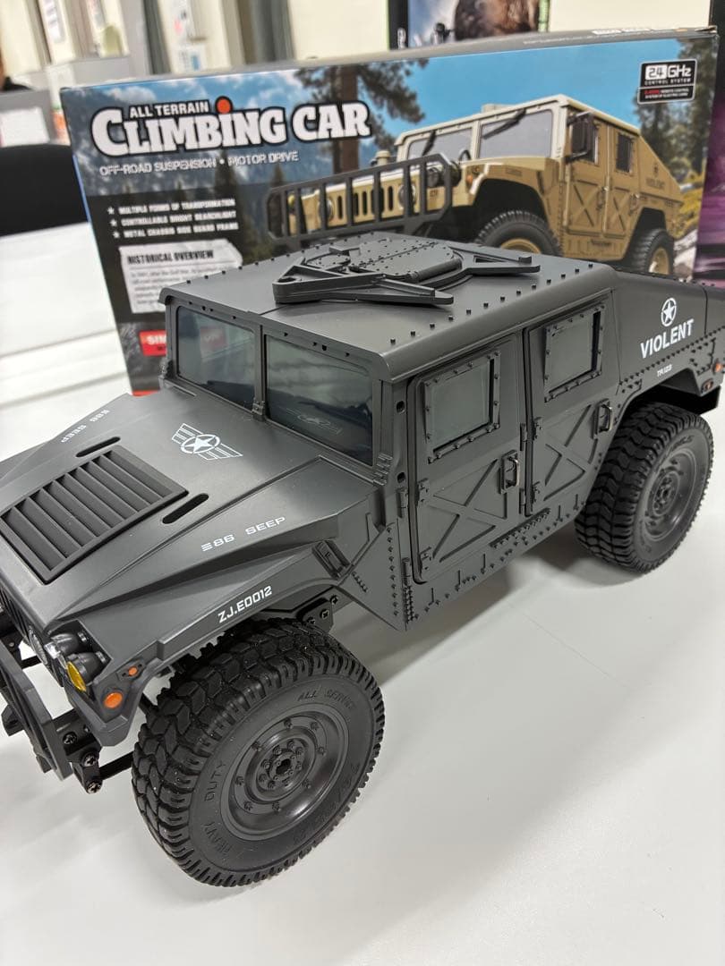 戦車 大型 ラジコン オフロード ミリタリー RCカー人気 34cm 4WD