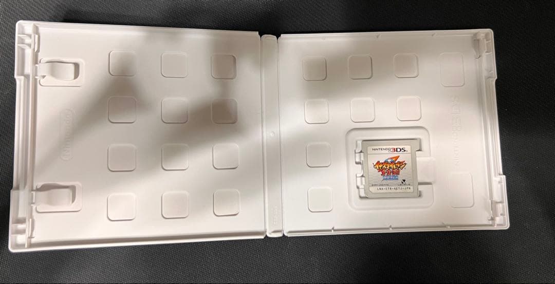 イナズマイレブン1・2・3円堂守伝説　3DSソフト　ケース付き