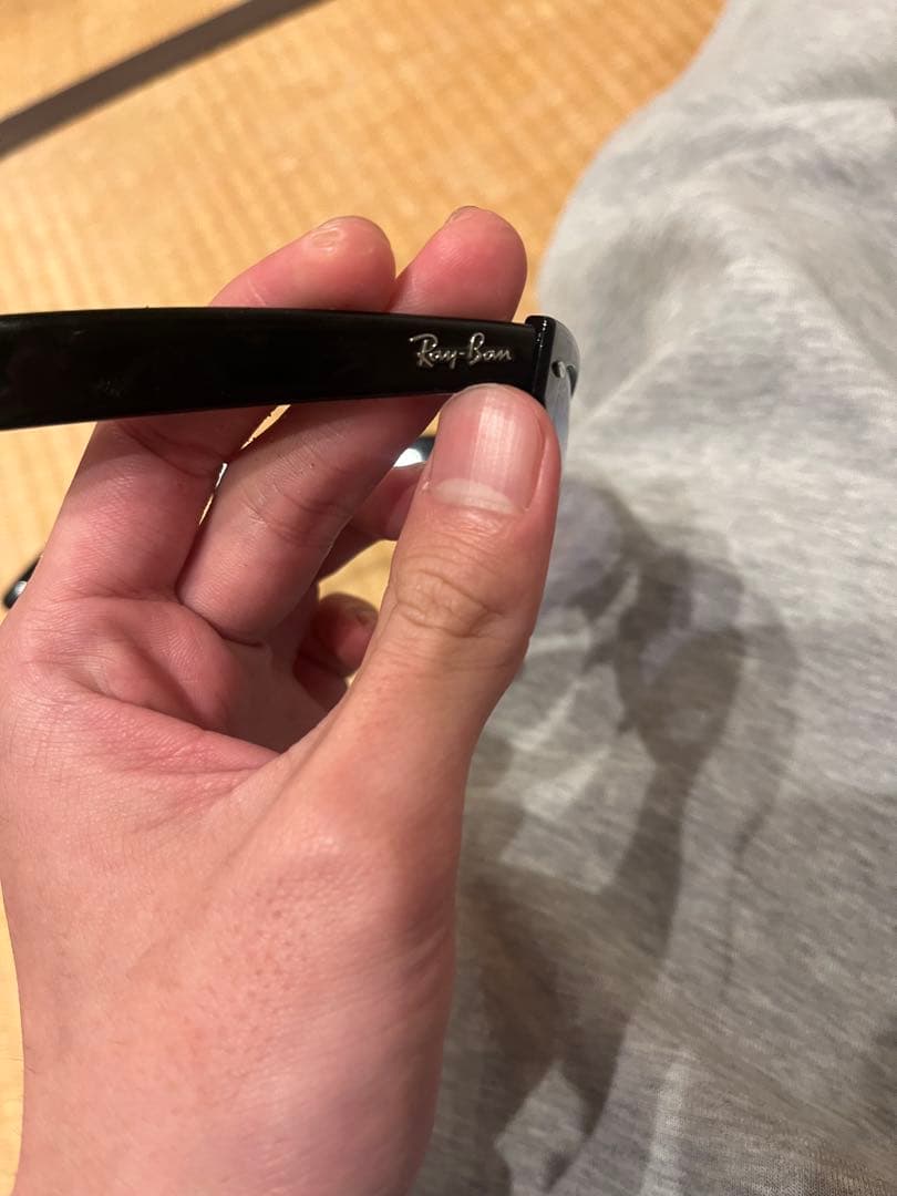 Ray-Ban RB 7146 ブラックサングラス