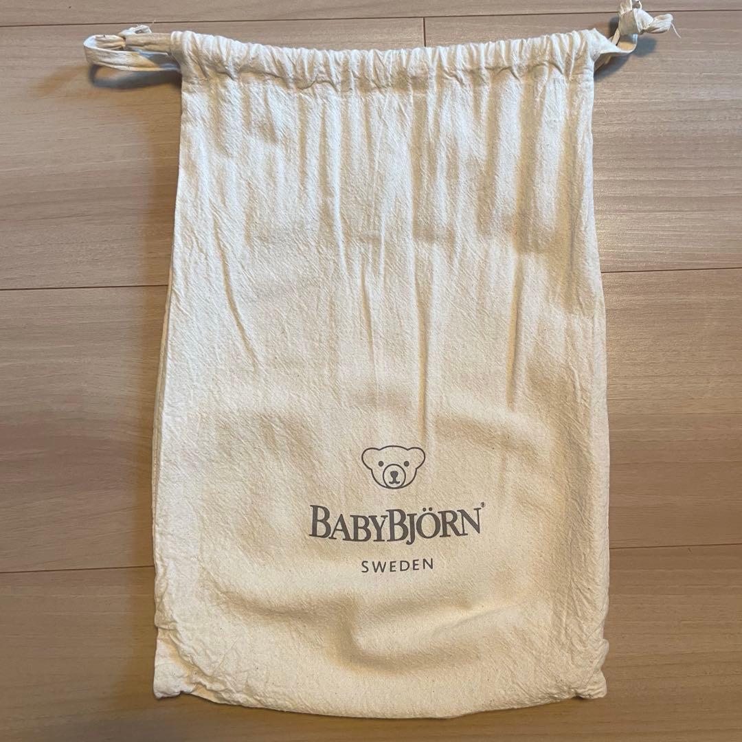 【値下げしました】BabyBjörn ベビーキャリアMINI抱っこ紐 グレー