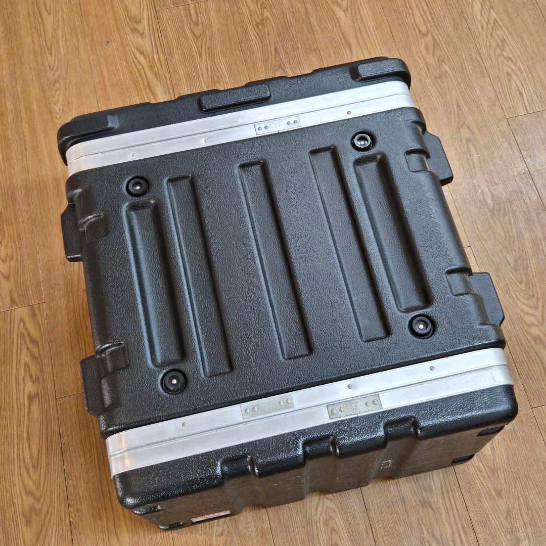 M*a様 【難あり】SKB エスケービー ラックケース 樹脂製 6Uラック