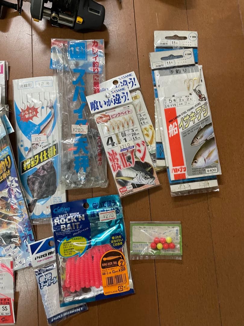 ❷リール16個 仕掛け 未使用釣り道具まとめ売り SHIMANOなど