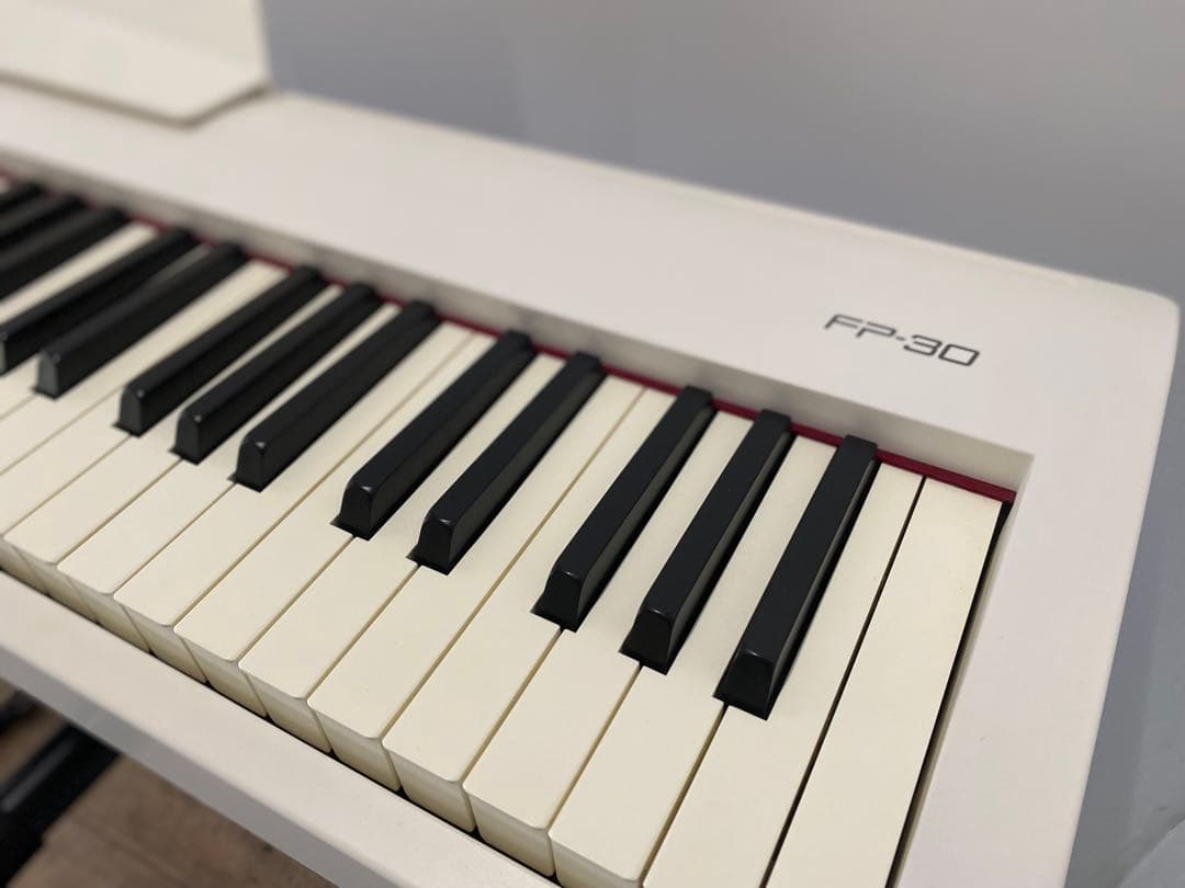 【Maria725 様引取専用】Roland FP-30 電子ピアノ