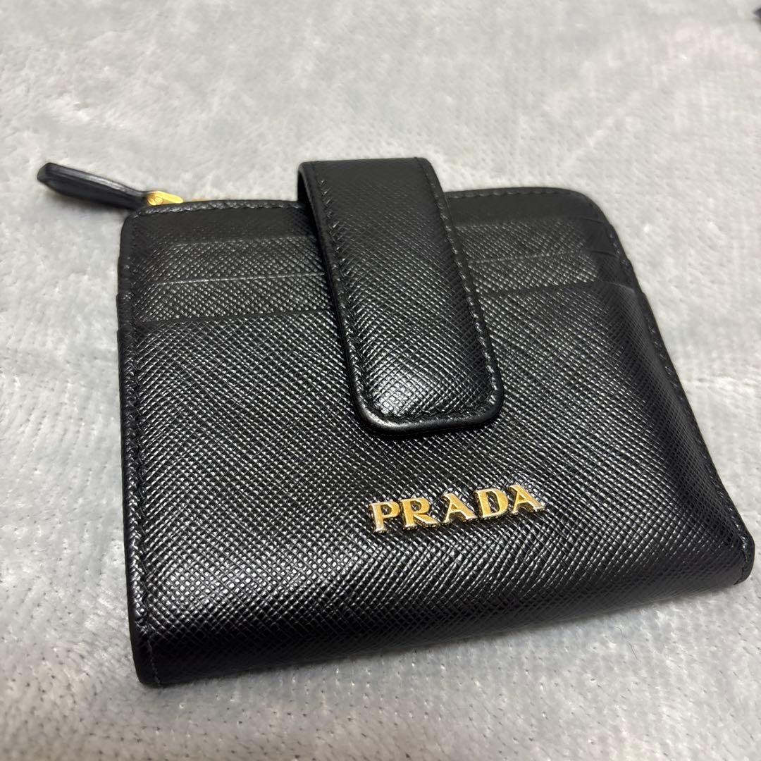 puerさま♡ PRADA サフィアーノレザー 二つ折り財布 マルチカラー