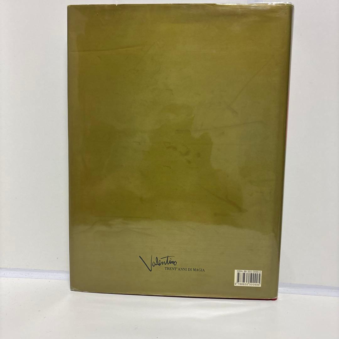 アート・デザイン・音楽 Valentino TRENT' ANNI DI MAGIA