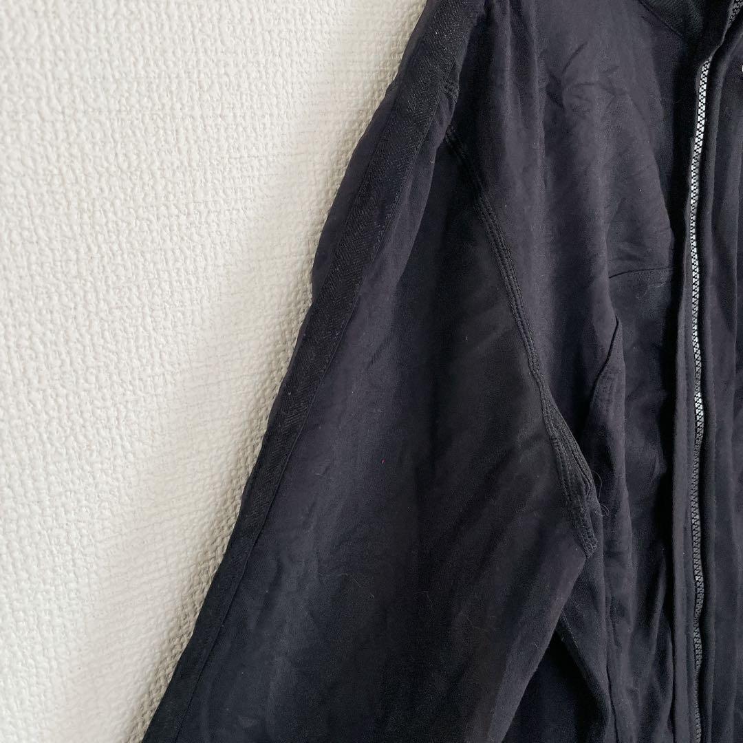 Lululemon 【8】ブラック フルジップ　ジャケット　黒　アウター