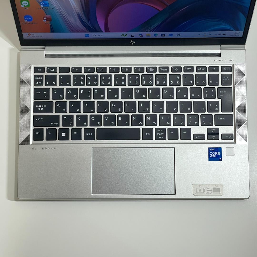 第11世代i7 HP EliteBook 830 G8 ノートPC 16GB