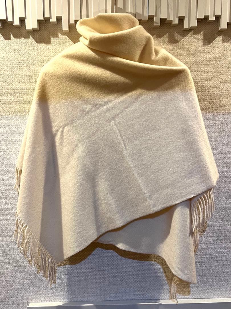 Johnstons OF ELGIN英国製 カシミヤ100大判ストール