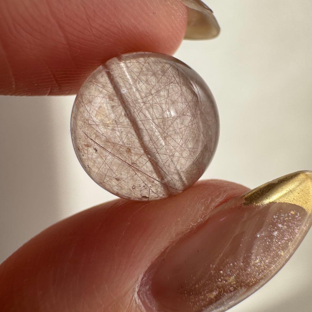 セール　一点もの　天然石　粒　ピンク　サゲニティッククォーツ　ラビットヘア