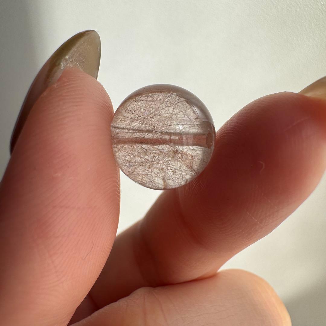 セール　一点もの　天然石　粒　ピンク　サゲニティッククォーツ　ラビットヘア