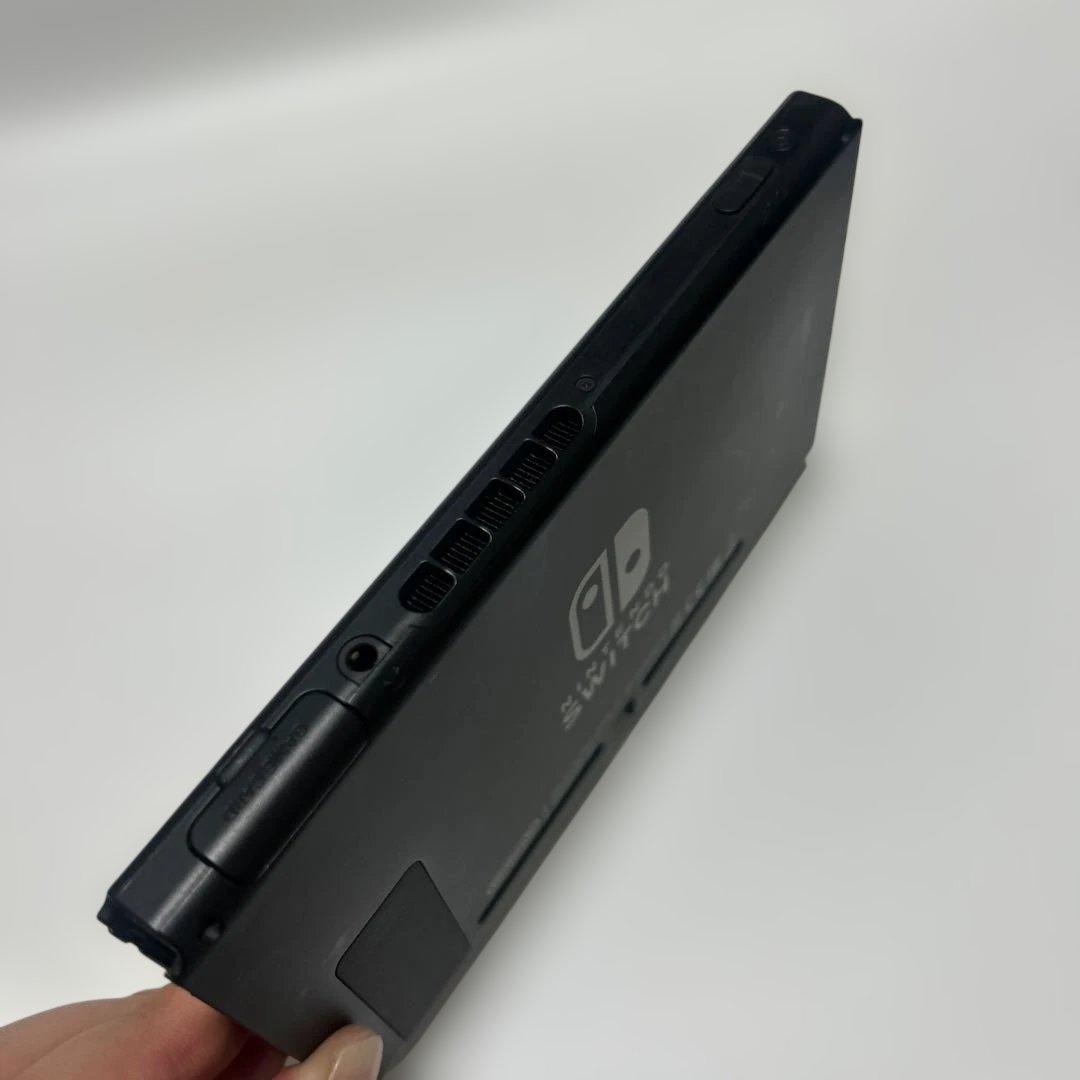 任天堂 Switch 本体のみ