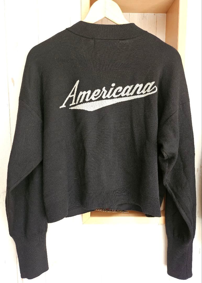 Americana 黒 カーディガン