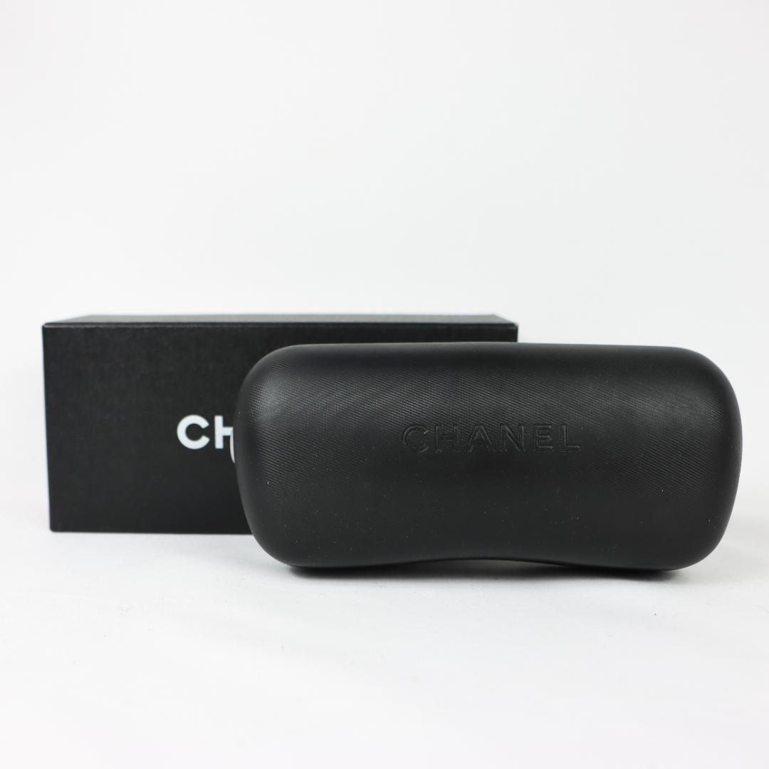 CHANEL ダークレッド サングラス ケース付き