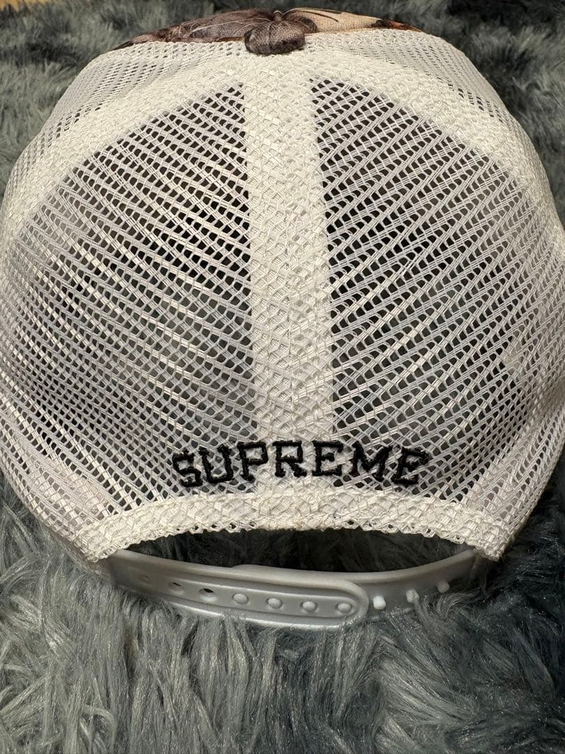 supremeメッシュキャップ