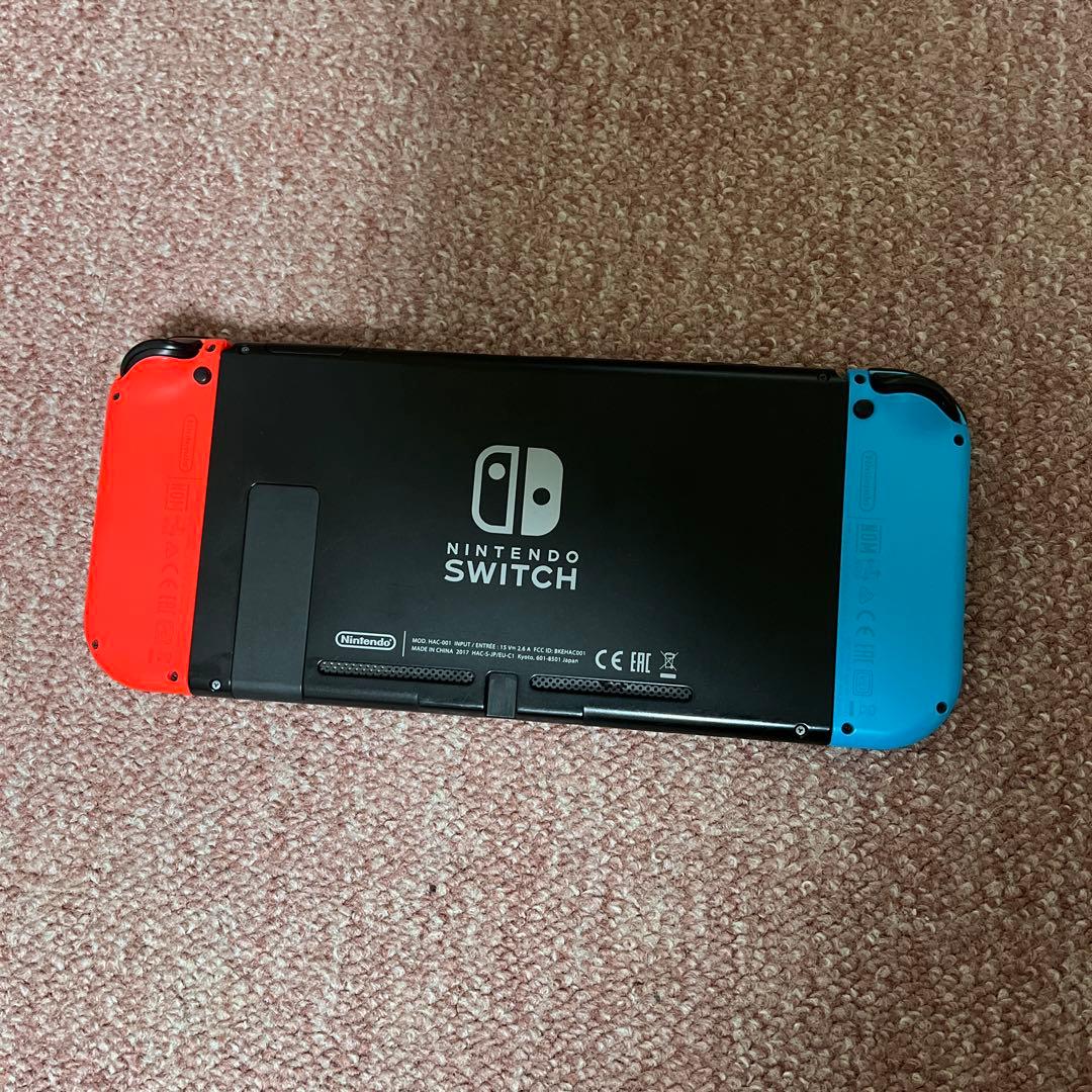 Nintendo Switch ネオンブルー・レッド本体