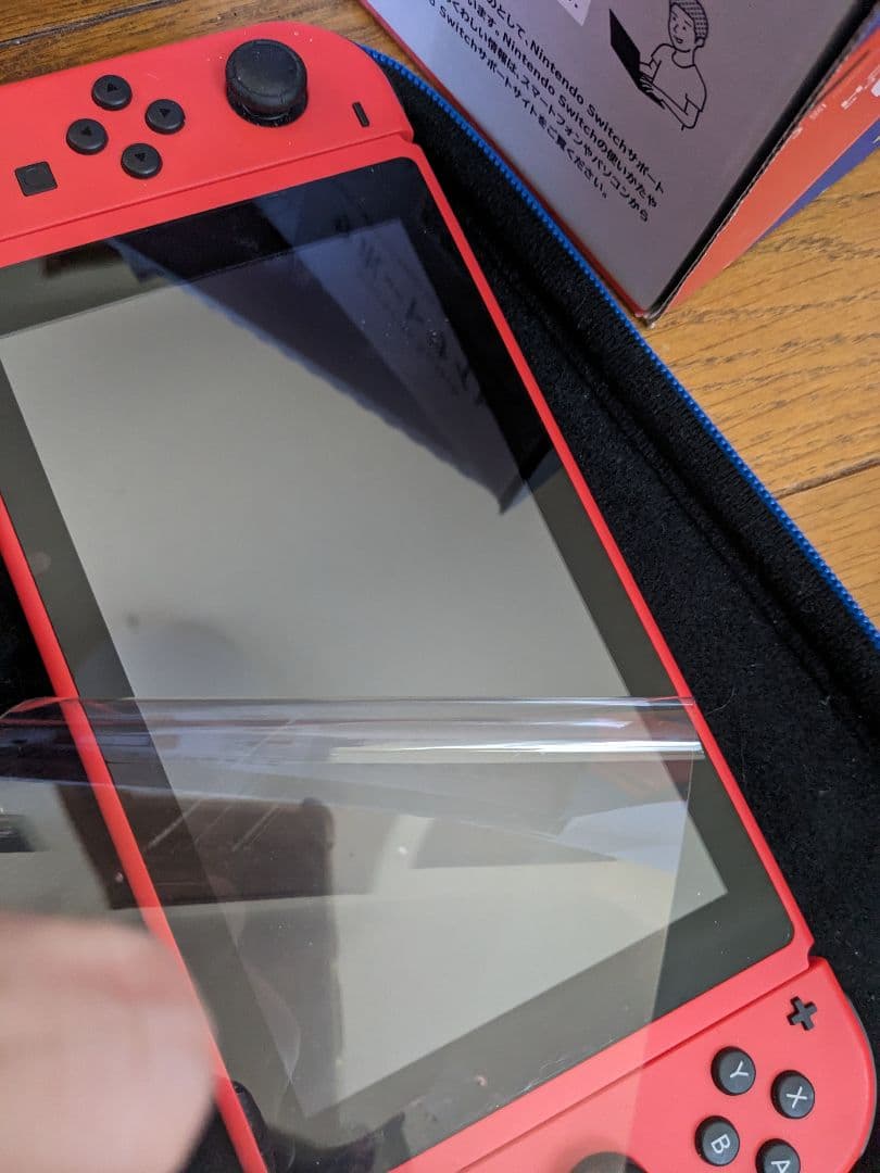 Nintendo Switch マリオレッド 本体 キャリングケース付き