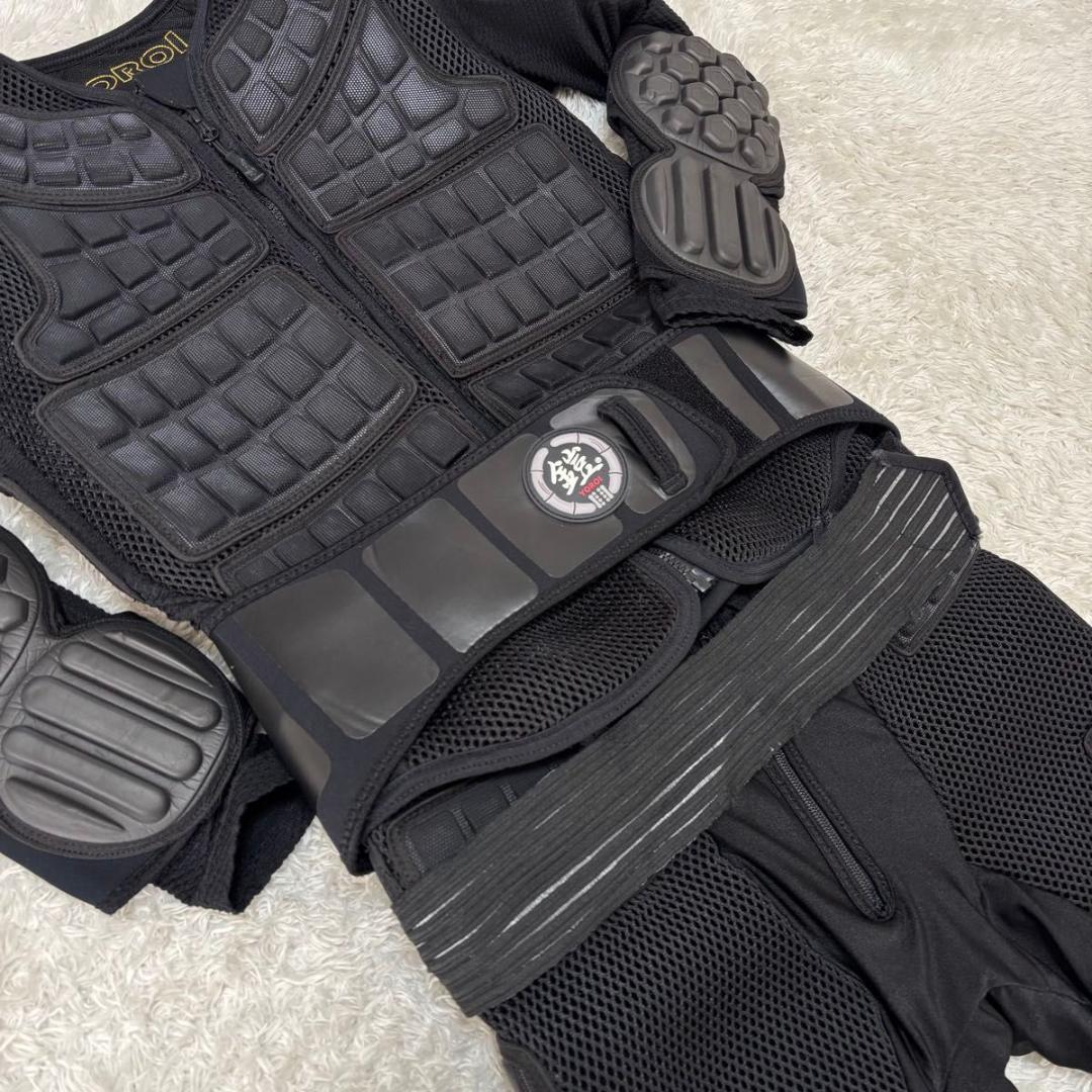 スポーツプロテクター　つなぎ　鎧　yoroi　M　スノーボード ボディ上下セット