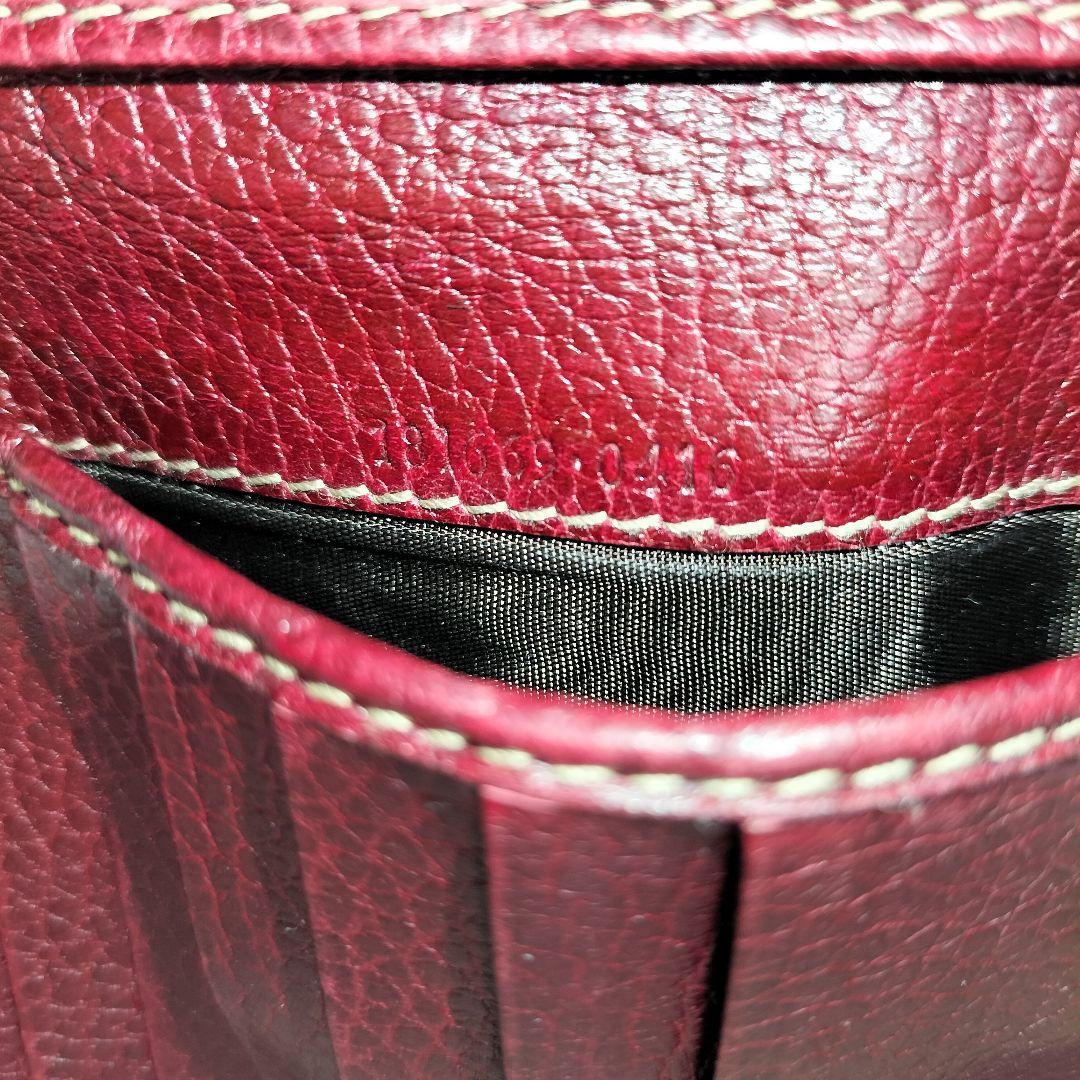 GUCCI 二つ折り財布 シェリーライン