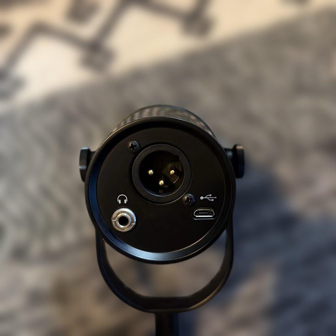 SHURE ダイナミックマイク MV7 ヘッドホンセット　タイムセール!！